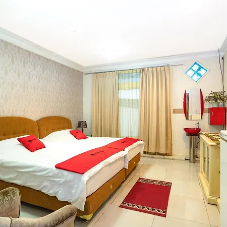 RedDoorz near RS Cikini Jakarta-3